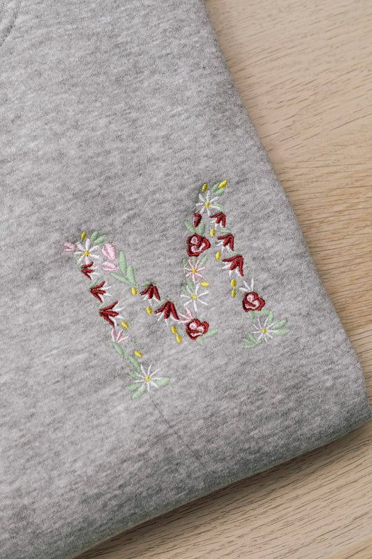 Sudadera inicial flores