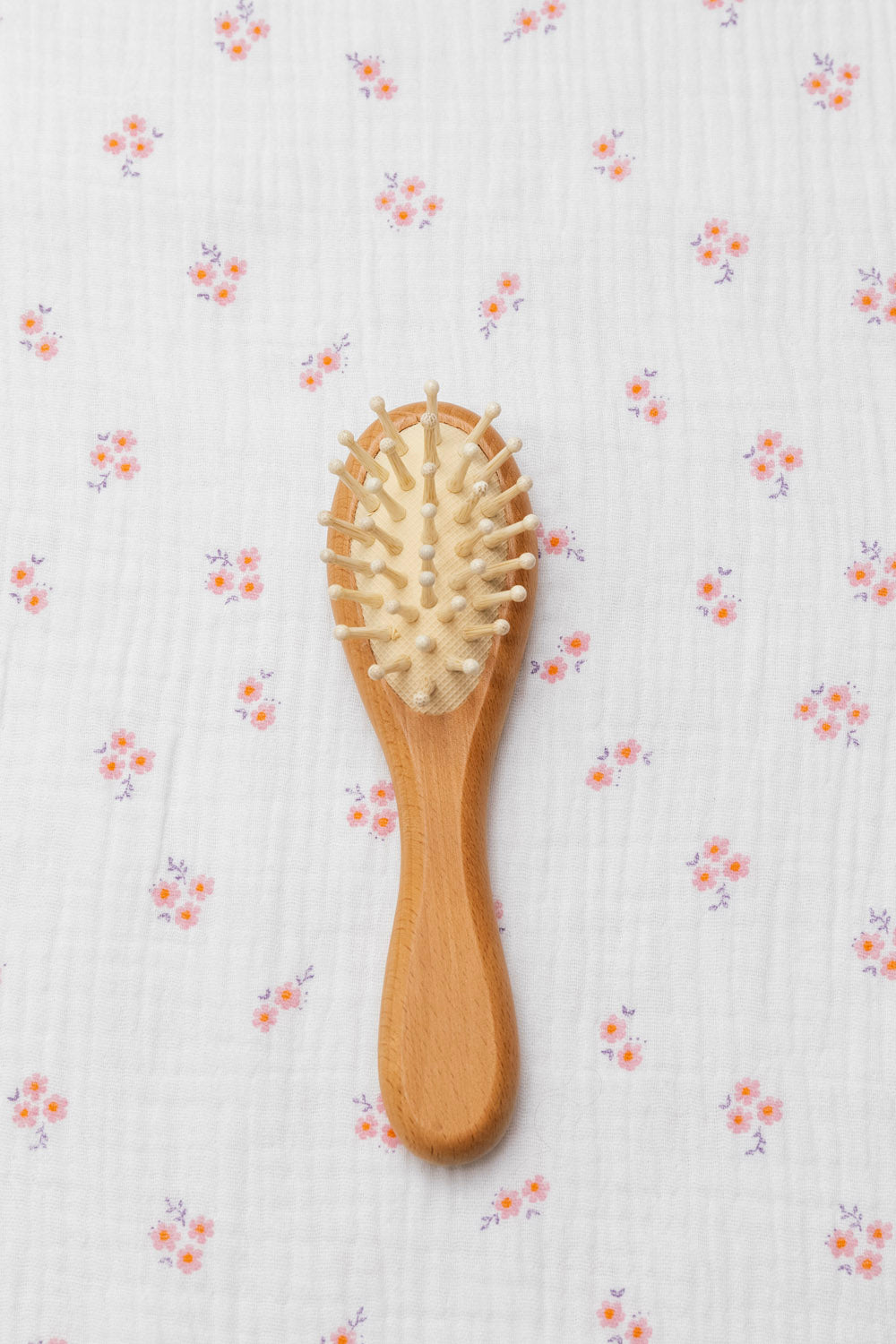 Cepillo púas madera bebé