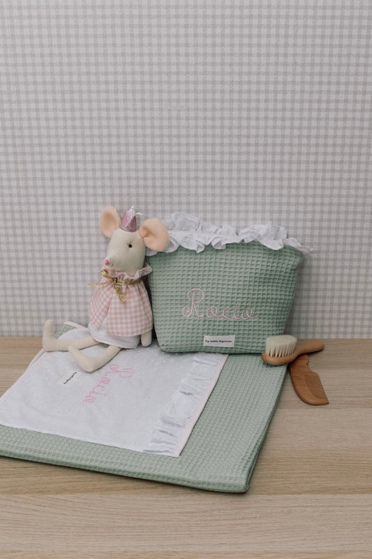 Pack Toalla y neceser bordado personalizado