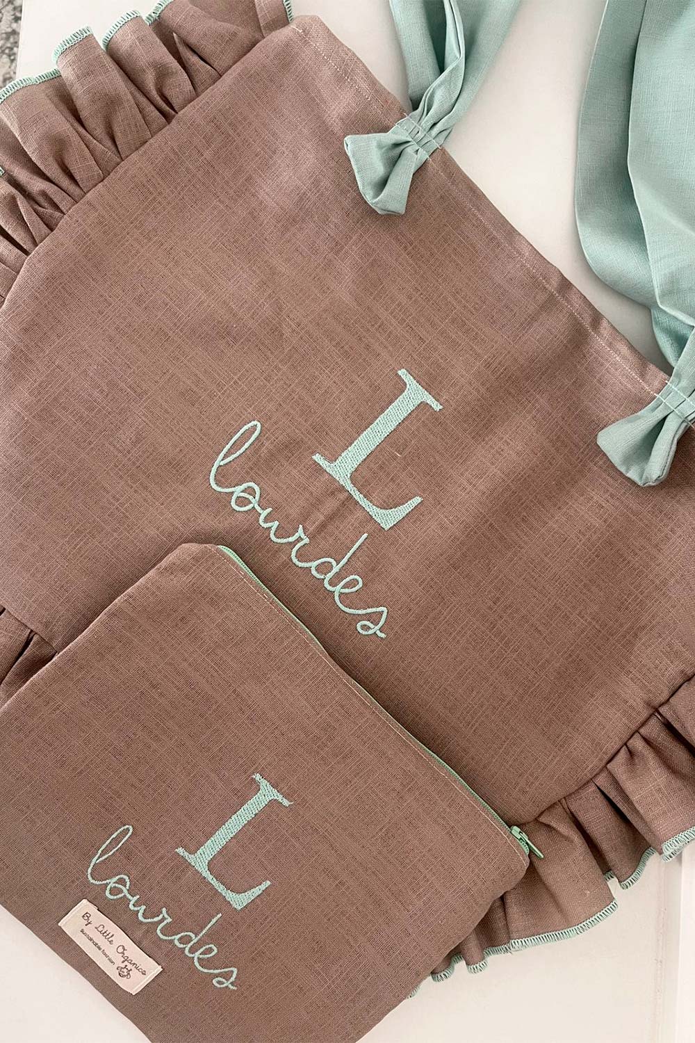 Pack Estuche + Bolso verde agua