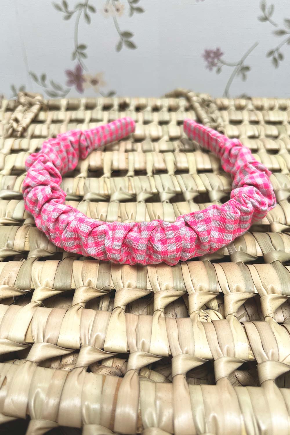 Diadema Vichy rosa flúor
