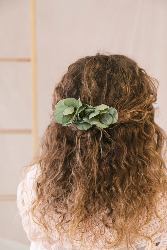 Tocado verde especial