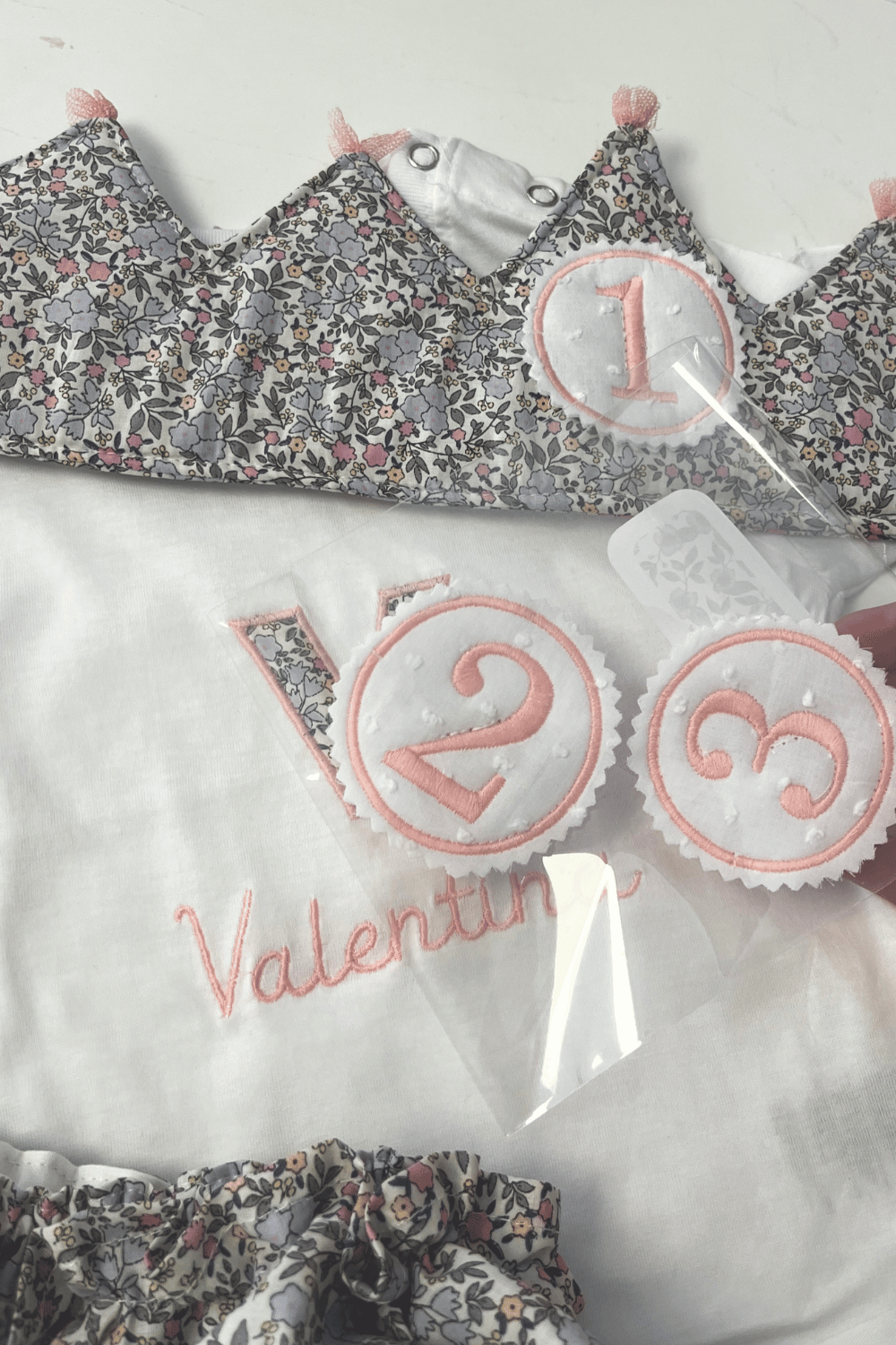 Conjunto de cumpleaños florecitas